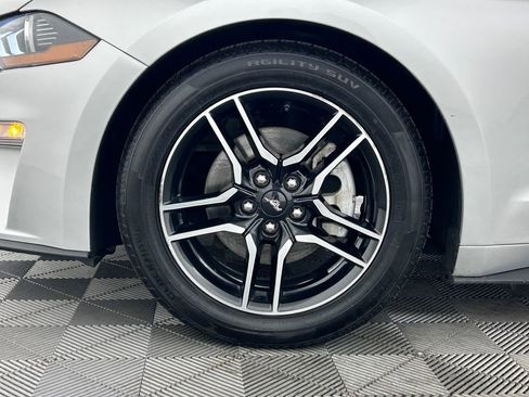 Used 2019 Ford Mustang Premium RWD image 17