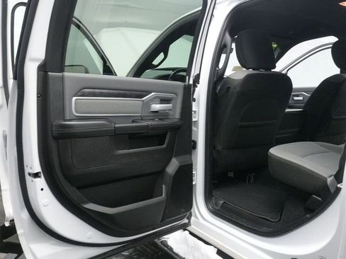 Used 2021 RAM 2500 Big Horn w/ Level 1 Equipment Group image 13