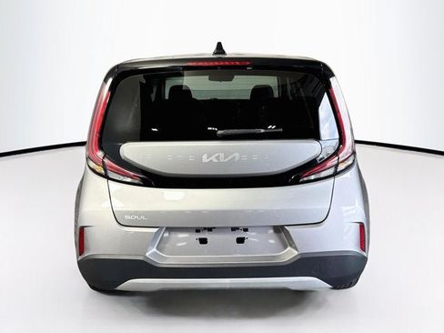 Certified 2023 Kia Soul LX FWD image 6