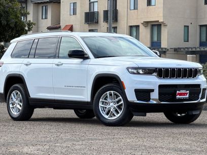 New 2025 Jeep Grand Cherokee L Laredo