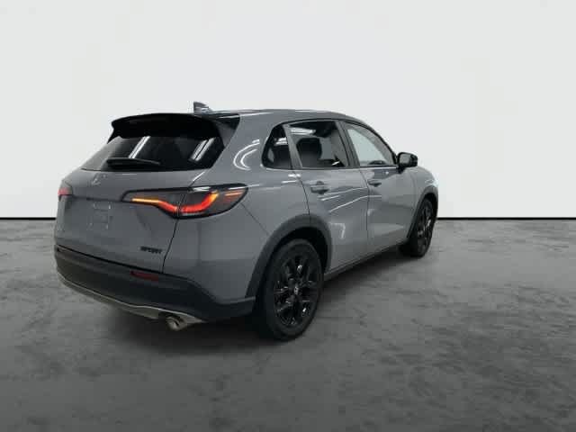 Used 2024 Honda HR-V Sport image 3
