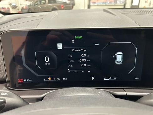 New 2026 Kia Sportage SX image 14