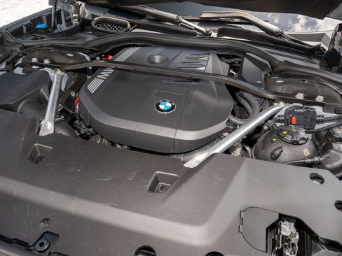 Used 2023 BMW 740i w/ Parking Assistance Package RWD image 51