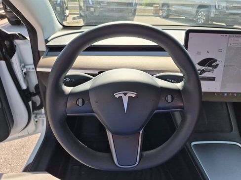 Used 2021 Tesla Model 3 Standard Range Plus RWD image 19