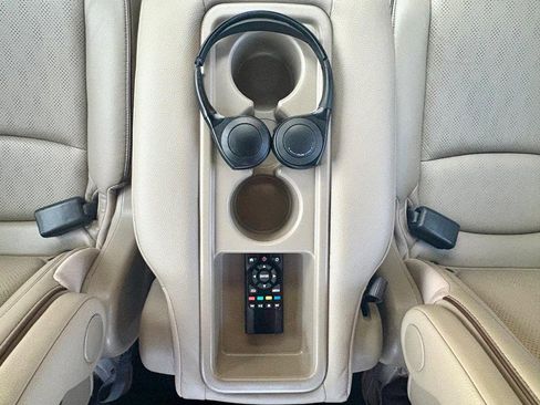 Used 2023 Honda Odyssey Elite image 17