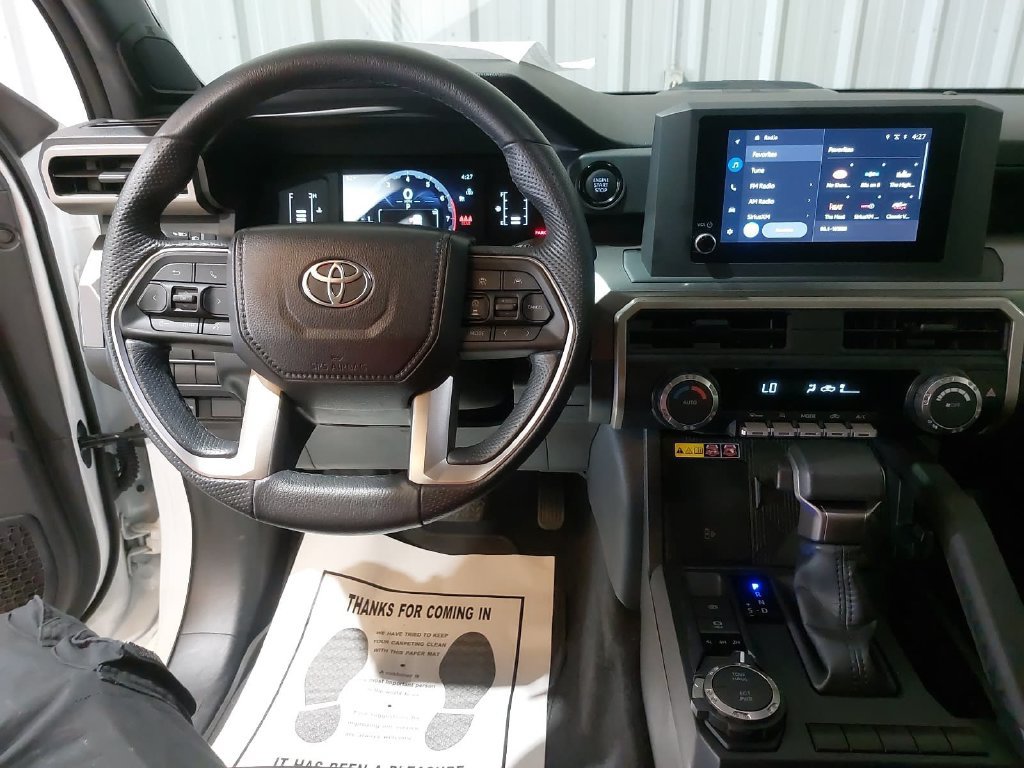Used 2024 Toyota Tacoma SR5 w/ SR5 Upgrade Package AWD/4WD image 15