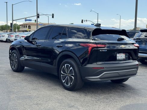 Used 2025 Chevrolet Blazer EV LT image 4