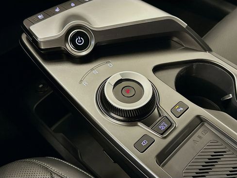 Used 2024 Kia EV6 Wind w/ Wind Technology Package AWD/4WD image 25