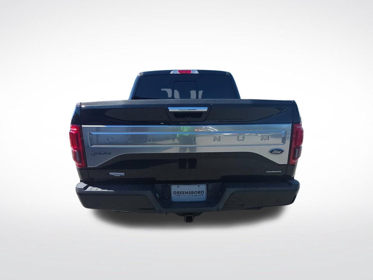 Used 2015 Ford F150 Platinum w/ Equipment Group 701A Luxury AWD/4WD image 4