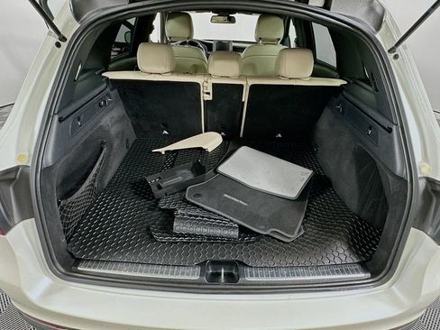 Used 2017 Mercedes-Benz GLC 300 4MATIC w/ Premium 1 Package image 27
