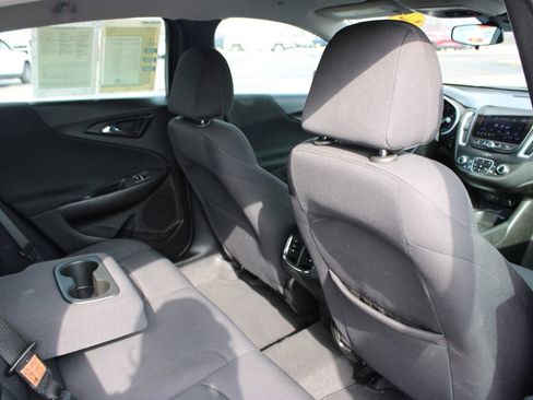 Used 2024 Chevrolet Malibu LT FWD image 31