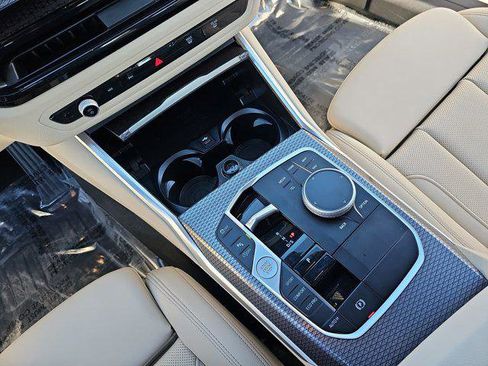 Used 2025 BMW 330i xDrive xDrive w/ M Sport Package image 25