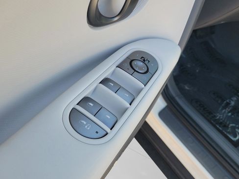 New 2026 Hyundai Ioniq 5 SEL image 19