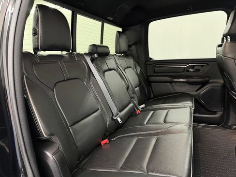 Used 2022 RAM 1500 Limited w/ Body-Colour Bumper Group AWD/4WD image 45