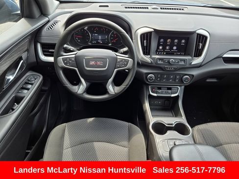 Used 2024 GMC Terrain SLE AWD/4WD image 15