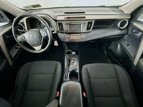 Used 2015 Toyota RAV4 XLE FWD image 10