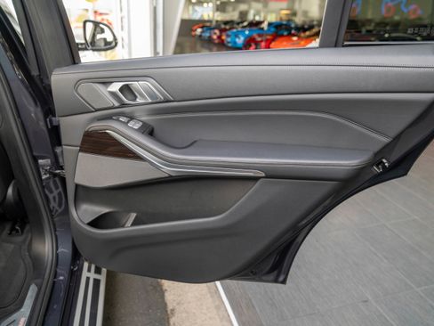 Used 2019 BMW X7 xDrive40i w/ Premium Package image 37