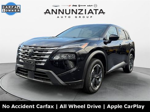 Used 2024 Nissan Rogue SV image 1