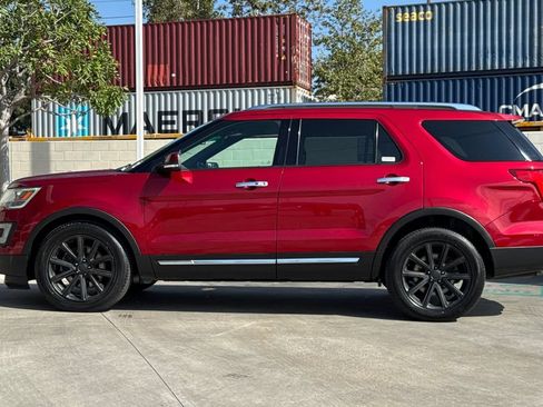 Used 2016 Ford Explorer Limited FWD image 9