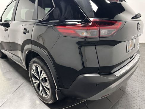 Used 2023 Nissan Rogue SV w/ SV Premium B Package AWD/4WD image 10