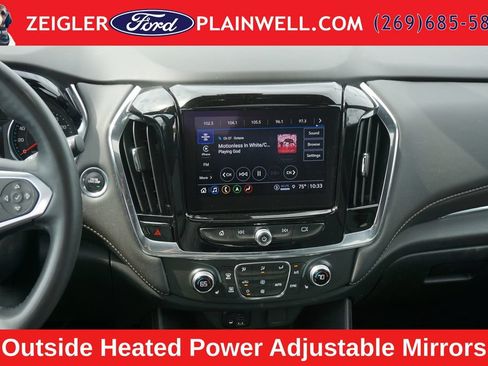 Used 2023 Chevrolet Traverse LT w/ LT Premium Package AWD/4WD image 17