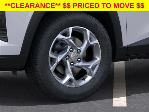 New 2026 Chevrolet Trax LS w/ LS Convenience Package FWD image 9