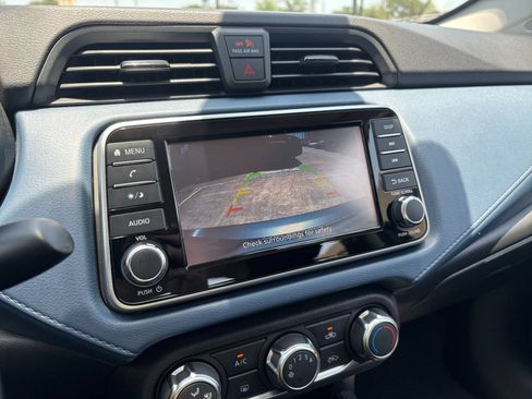 Used 2025 Nissan Versa SV FWD image 22