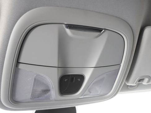 Used 2019 Jeep Cherokee Latitude Plus image 56