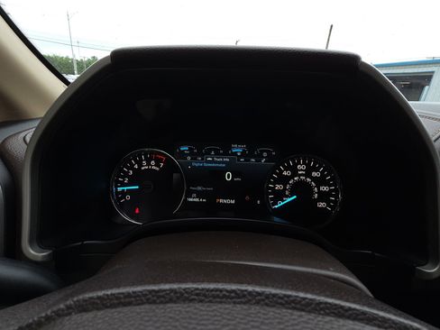 Used 2019 Ford F150 Lariat AWD/4WD image 10