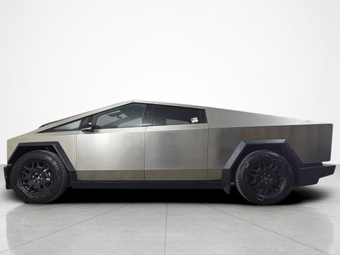 Used 2025 Tesla Cybertruck Cyberbeast AWD/4WD image 2
