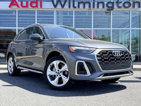 Used 2023 Audi Q5 2.0T Premium Plus w/ Premium Plus Package AWD/4WD image 8