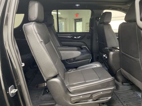 Used 2023 GMC Yukon XL Denali w/ LPO, Floor Liner Package AWD/4WD image 17