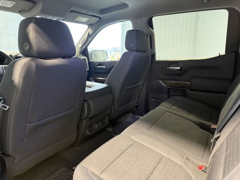 Used 2020 GMC Sierra 1500 SLE w/ SLE Value Package image 28