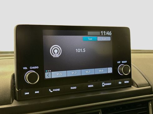 Used 2023 Honda Pilot Sport image 21