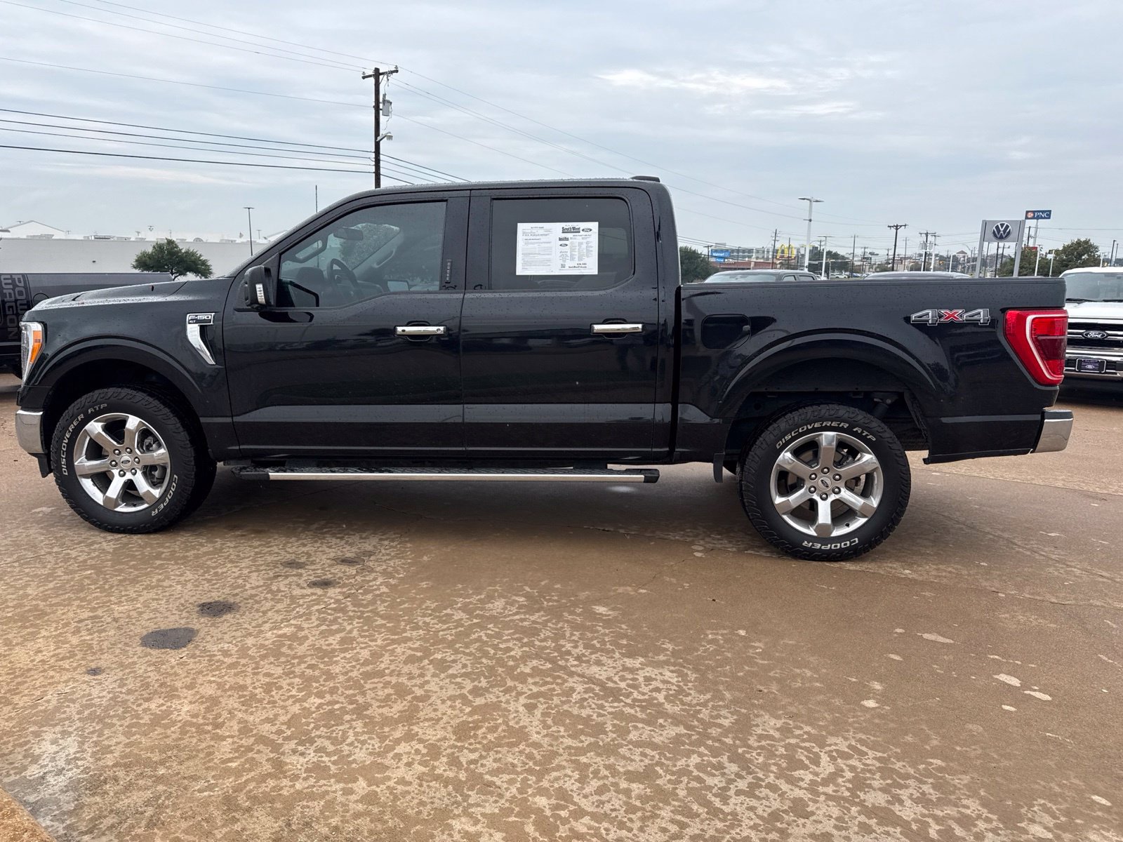 Used 2023 Ford F150 XLT w/ Equipment Group 302A High AWD/4WD image 4