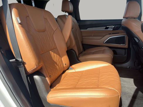 Used 2023 Kia Telluride SX Prestige X-Pro image 24