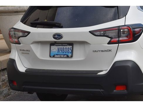 Certified 2025 Subaru Outback Premium w/ Popular Package #1A image 31