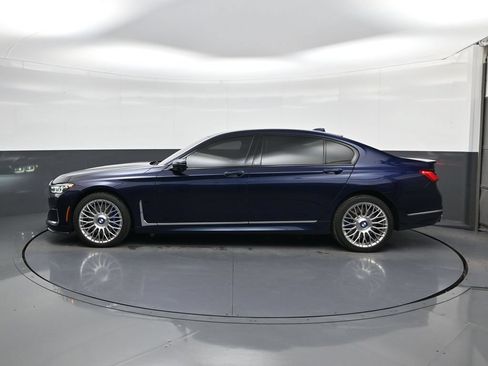 Used 2022 BMW ALPINA B7 xDrive AWD/4WD image 5
