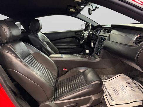 Used 2014 Ford Mustang Coupe image 24