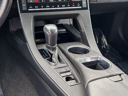 Used 2020 Toyota Avalon XLE image 36