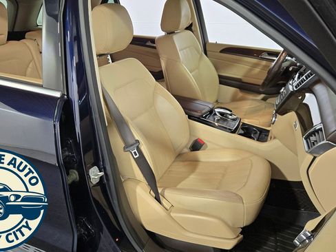 Used 2018 Mercedes-Benz GLE 350 4MATIC image 36