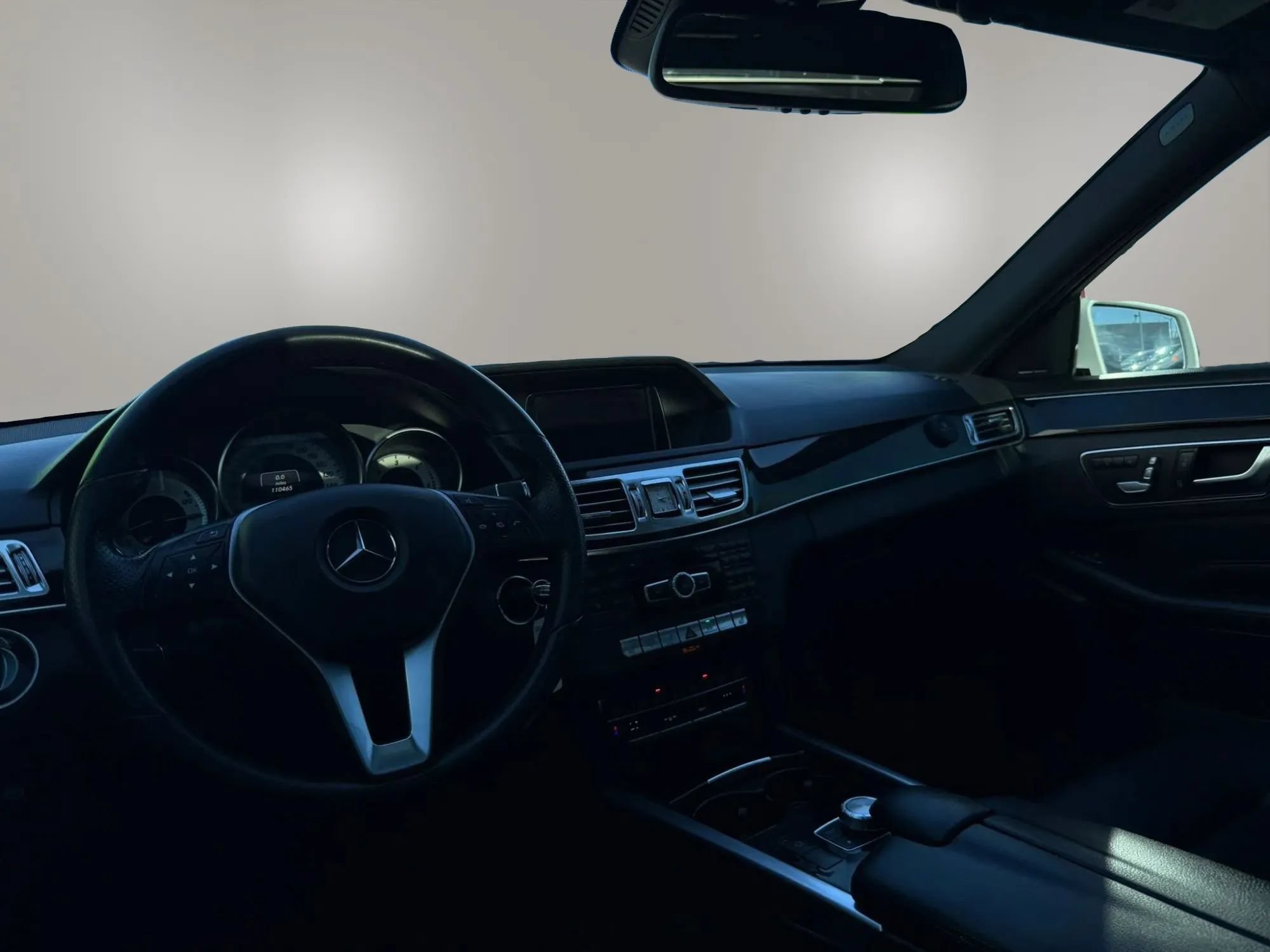 Used 2014 Mercedes-Benz E 250 BlueTEC Sedan w/ Premium 1 Package image 19