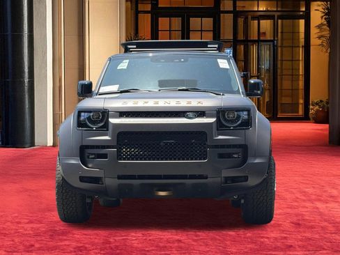 New 2026 Land Rover Defender 110 OCTA AWD/4WD image 5