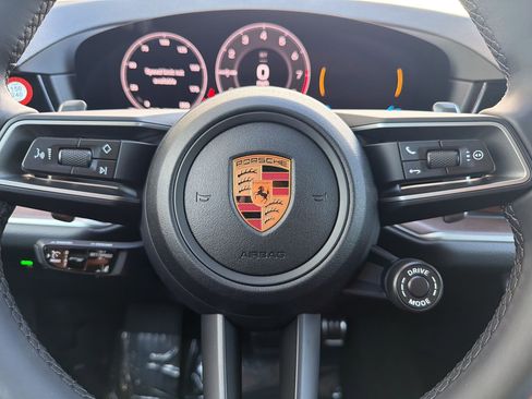New 2026 Porsche Cayenne S image 20