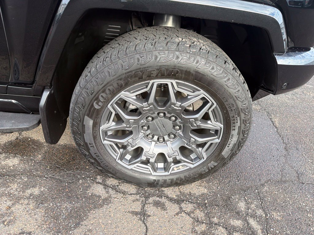 Used 2025 GMC Hummer EV 3X w/ LPO, Sport Package AWD/4WD image 34