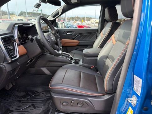 Used 2024 GMC Canyon AT4 w/ AT4 Premium Package image 14