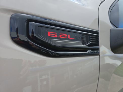 New 2026 GMC Sierra 1500 AT4X AWD/4WD image 12