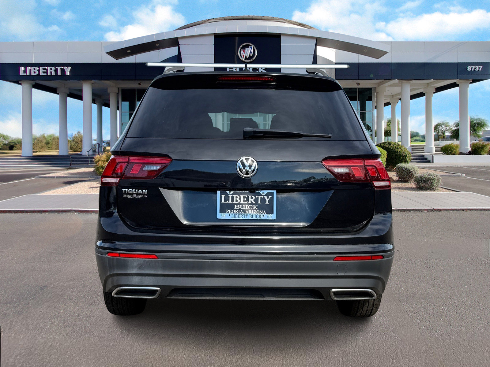 Used 2020 Volkswagen Tiguan S FWD image 5