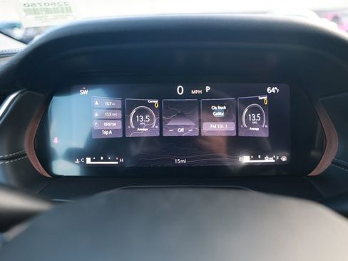 New 2025 Jeep Grand Cherokee Altitude image 16