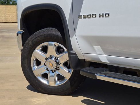 Used 2023 Chevrolet Silverado 2500 LTZ w/ LTZ Premium Package AWD/4WD image 32